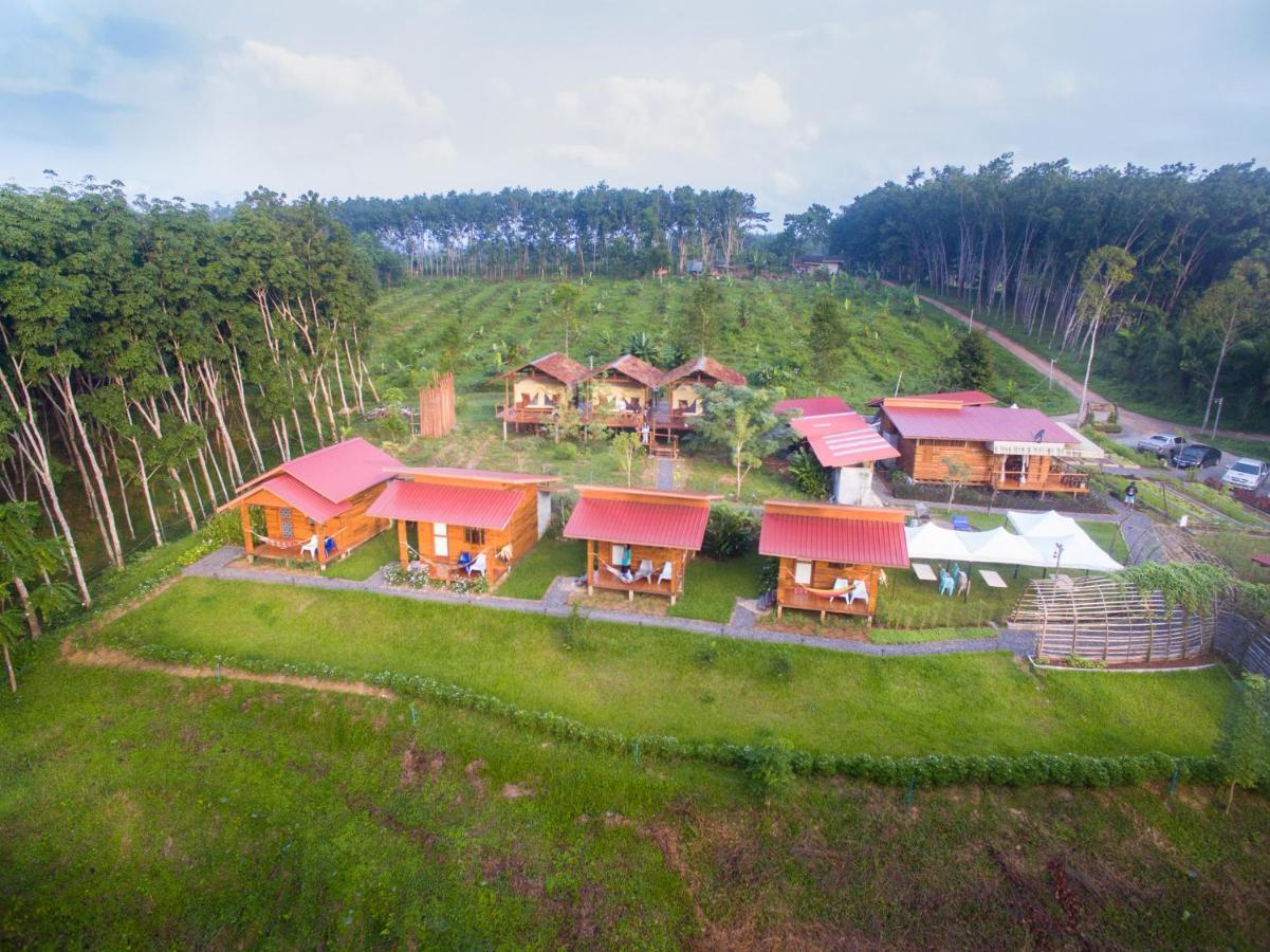 Bansuanphutarn Hotel Ban Pha Saeng Lang Екстериор снимка