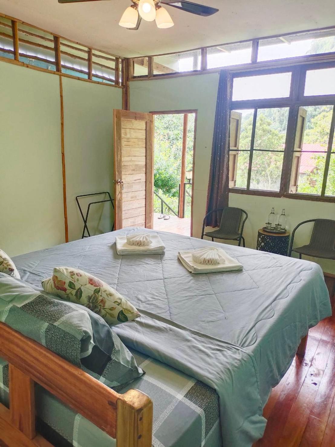 Bansuanphutarn Hotel Ban Pha Saeng Lang Екстериор снимка